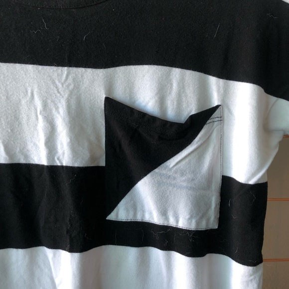 Cable & Gauge | Striped Scoop-Neck Tee - Picture 2 of 4